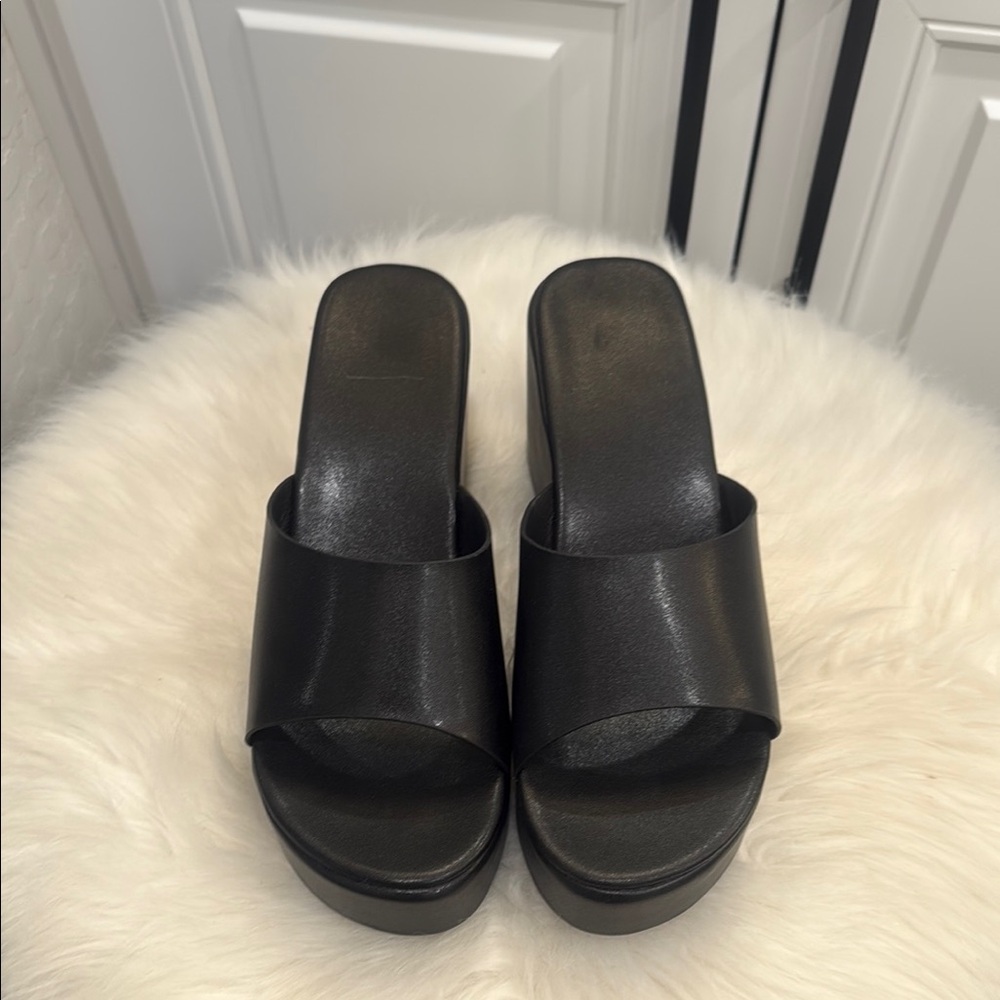 Elegant Black Women's Slide Sandals